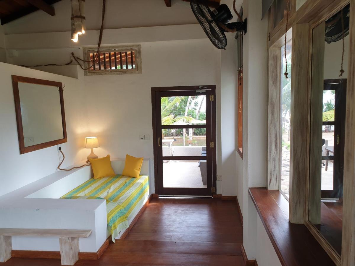 Deep Blue Apartment Matara Exterior foto