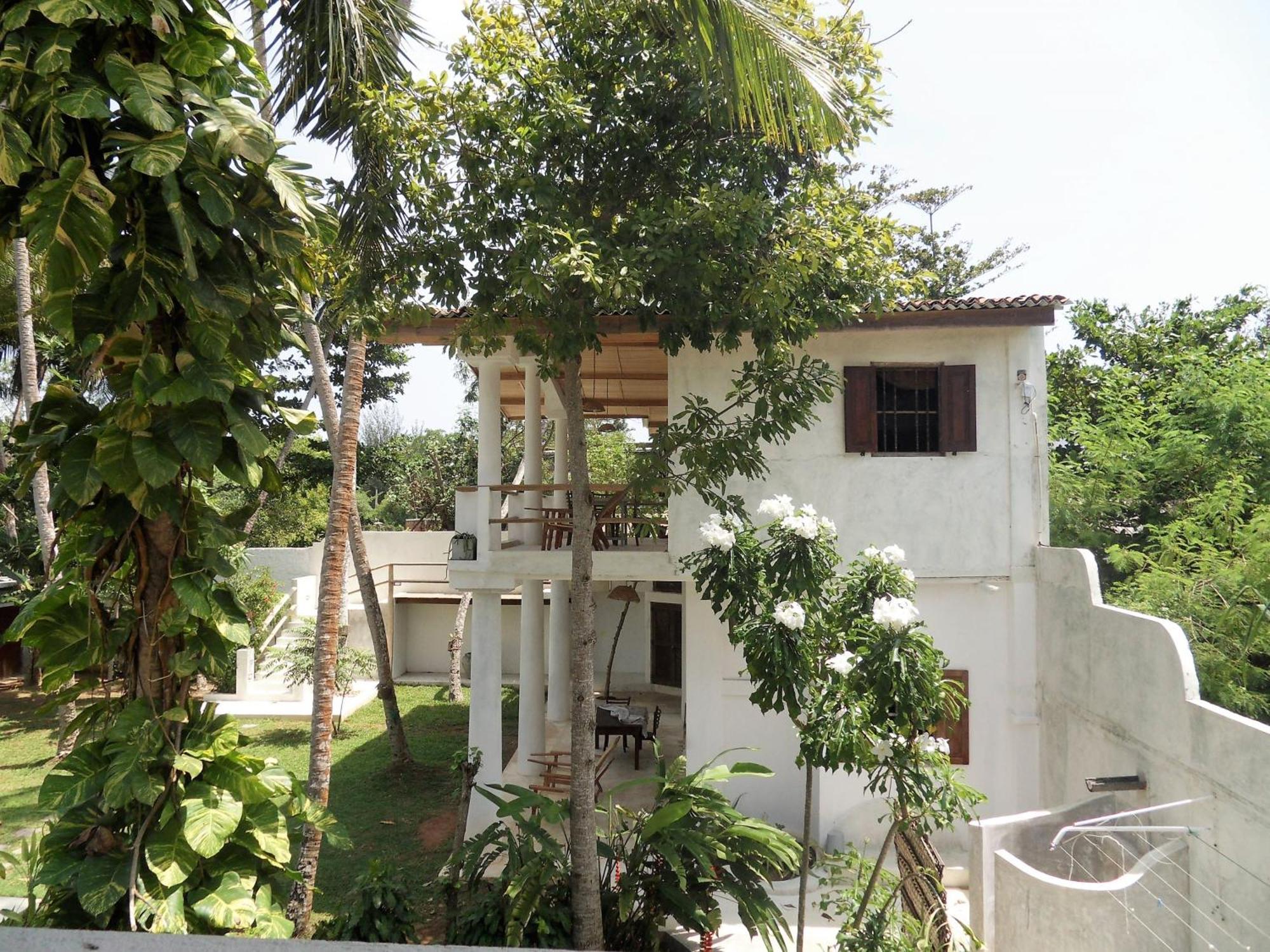 Deep Blue Apartment Matara Exterior foto
