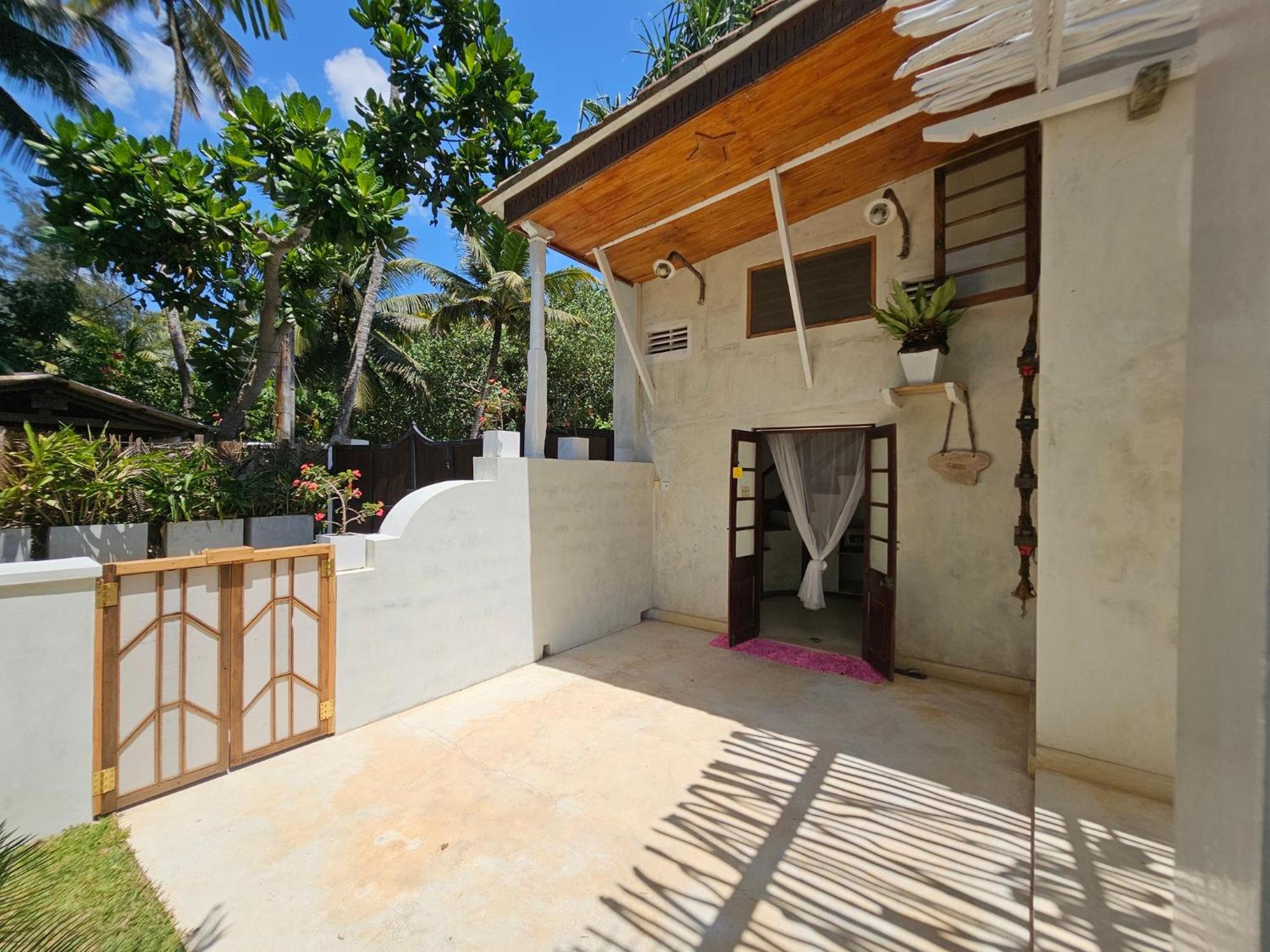 Deep Blue Apartment Matara Exterior foto