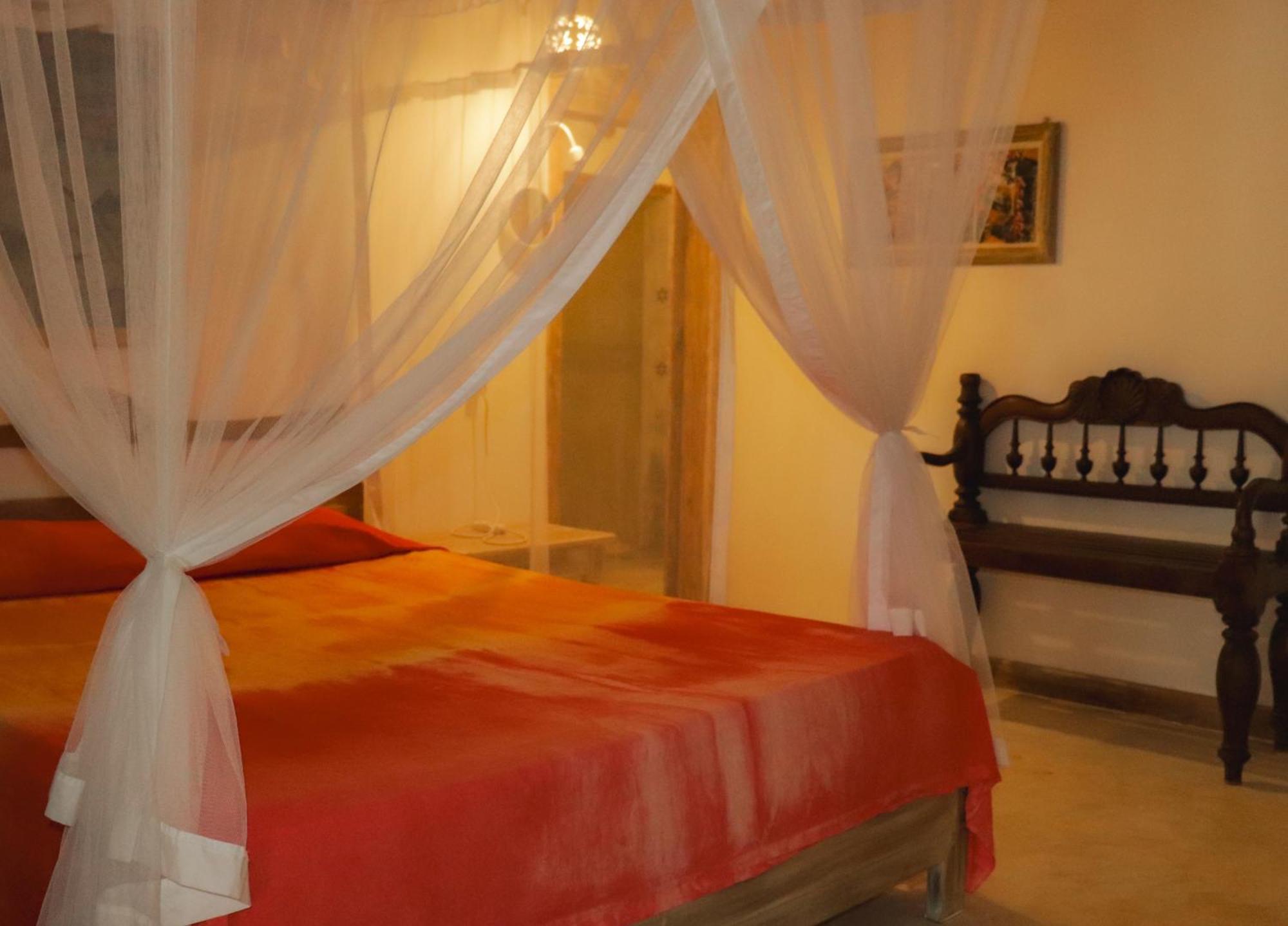 Deep Blue Apartment Matara Exterior foto